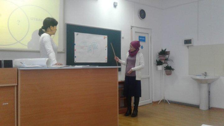 Ата-аналармен жұмыс