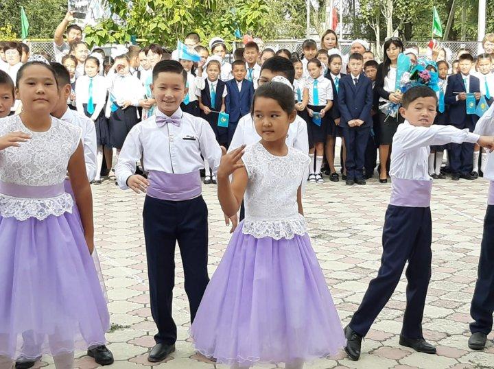 1 Қыркүйек- Білім күні.